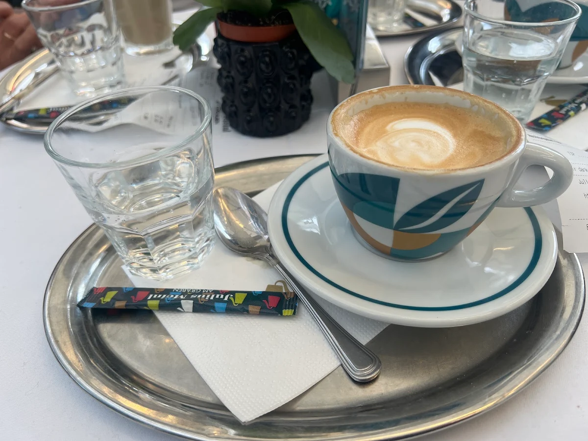 Essen und Trinken photo 1