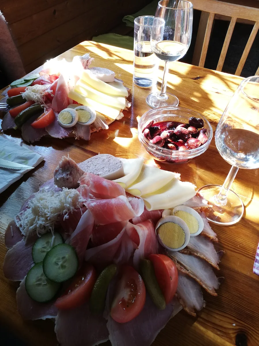 Essen und Trinken, Buschenschank Trummer