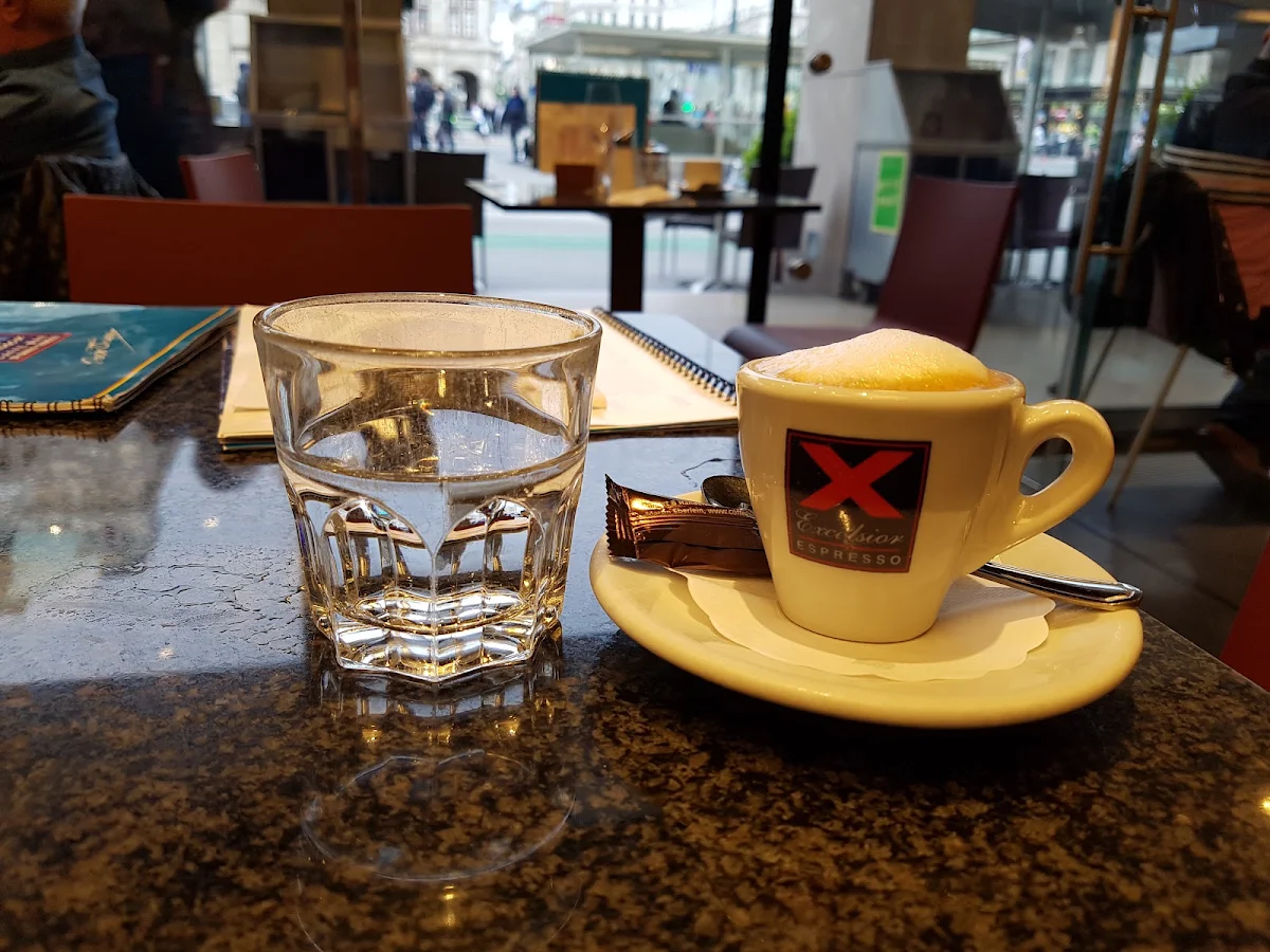 Essen und Trinken photo 3