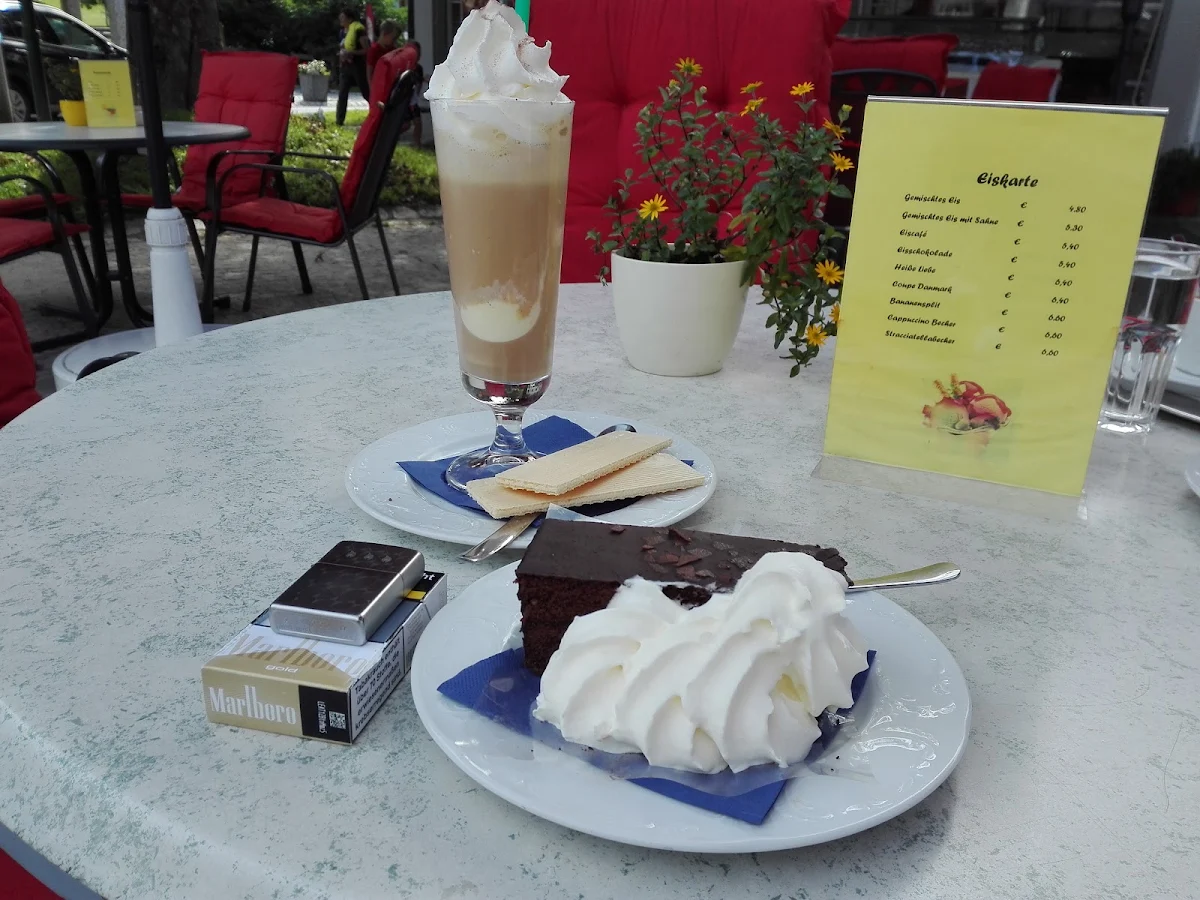 Essen und Trinken photo 5