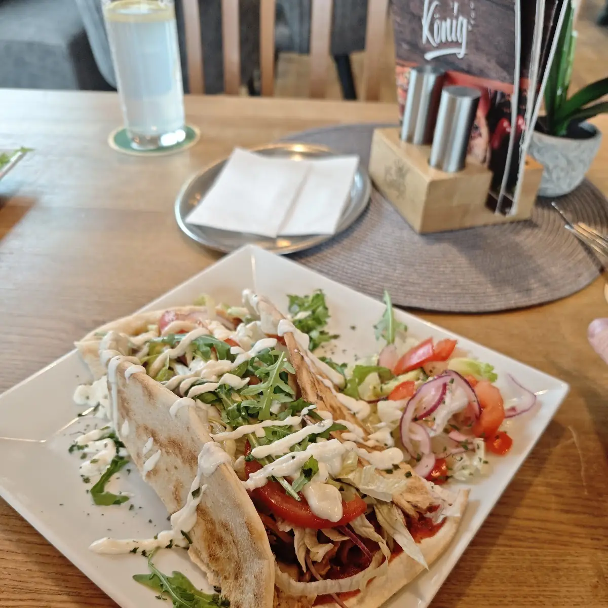Essen und Trinken photo 4