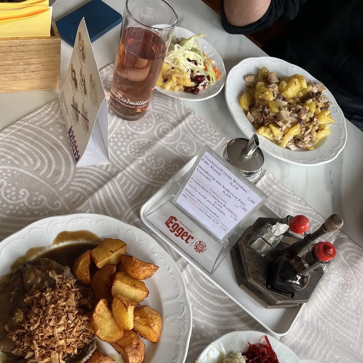 Essen und Trinken photo 5
