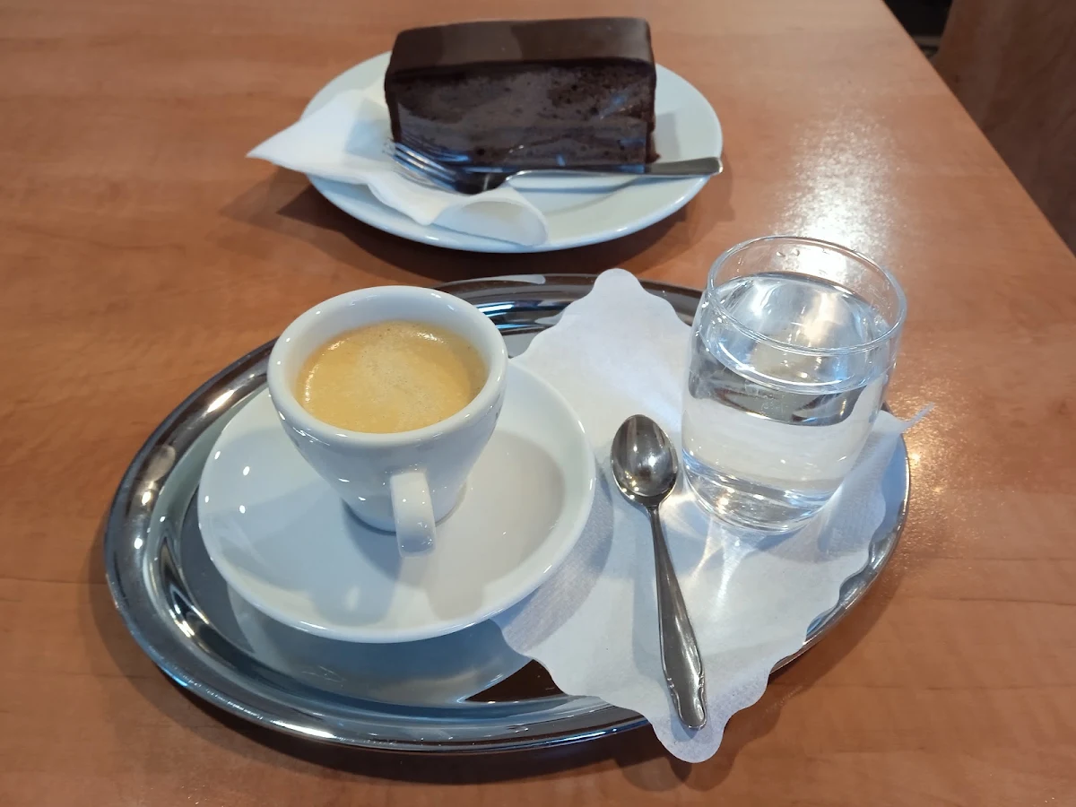 Essen und Trinken photo 1