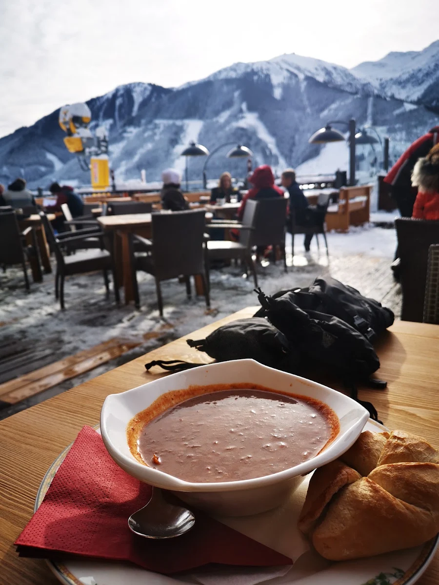 Essen und Trinken photo 2