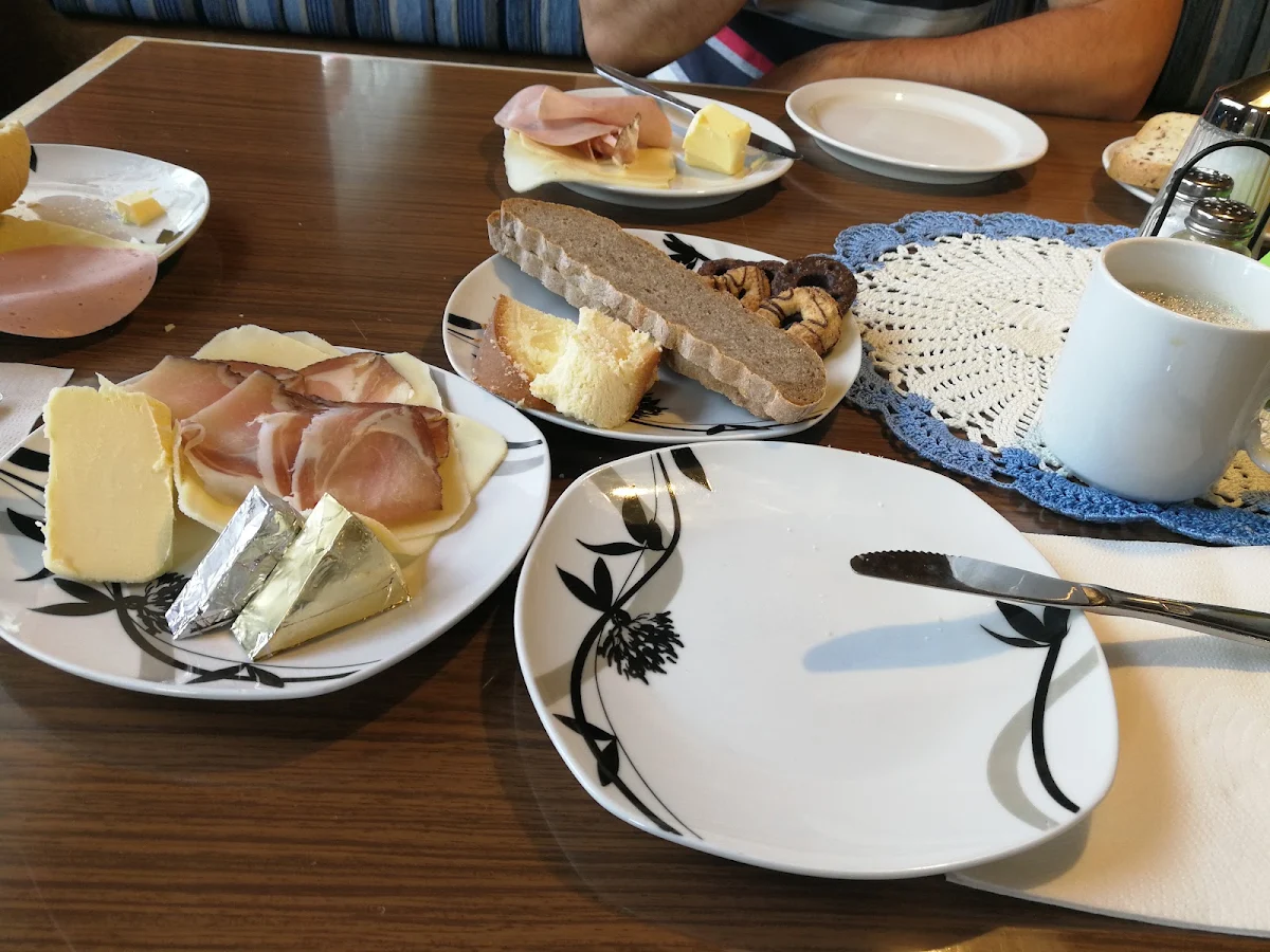 Essen und Trinken photo 2