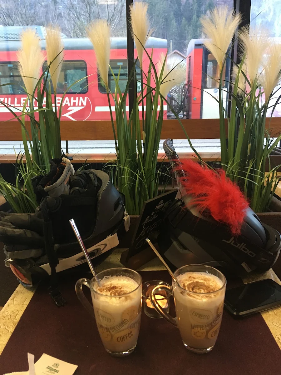 Essen und Trinken photo 1