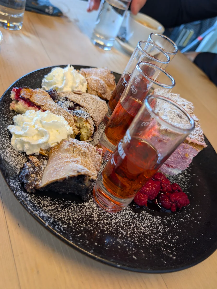 Essen und Trinken photo 4
