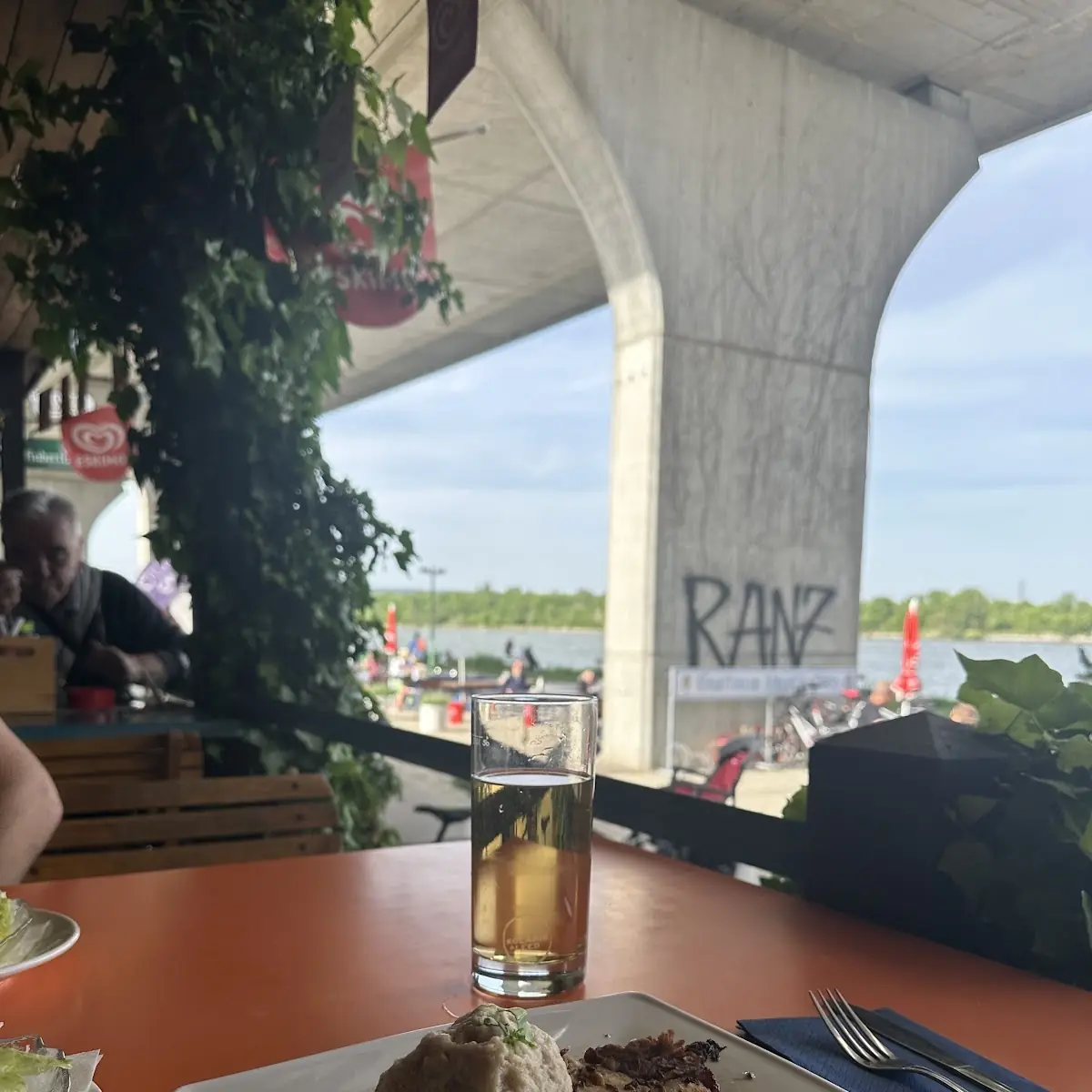 Essen und Trinken photo 8