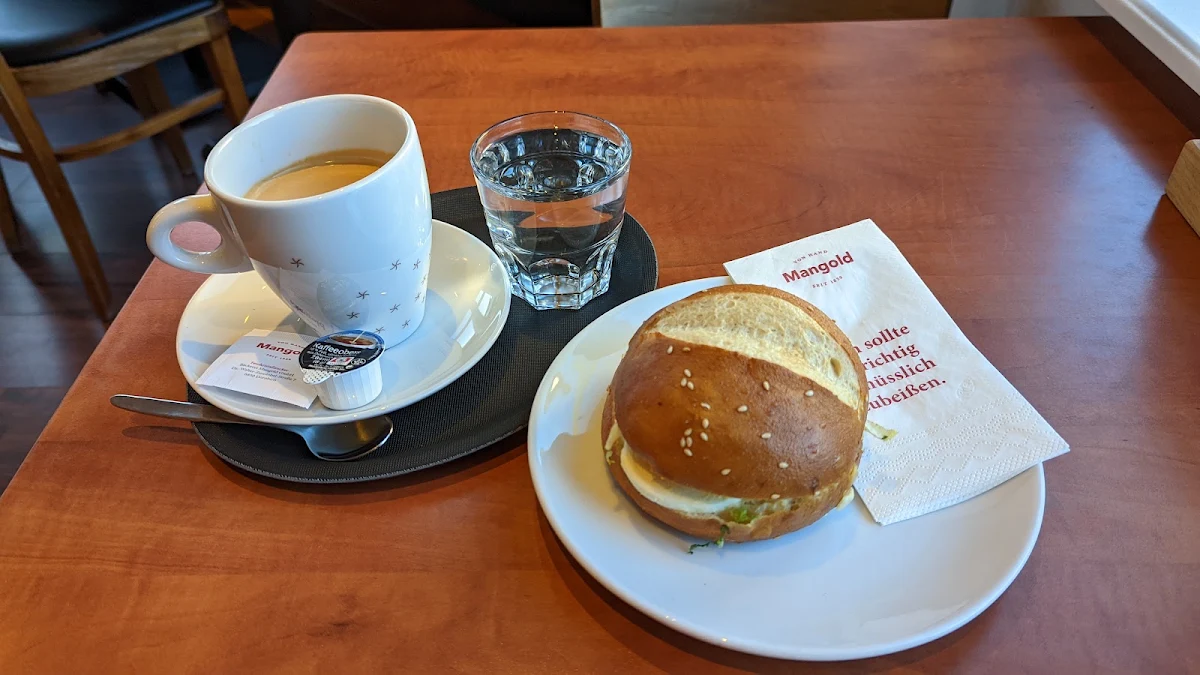 Essen und Trinken photo 2