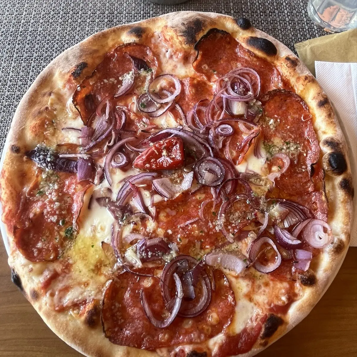 Essen und Trinken, Pizzeria PEPERONCINO