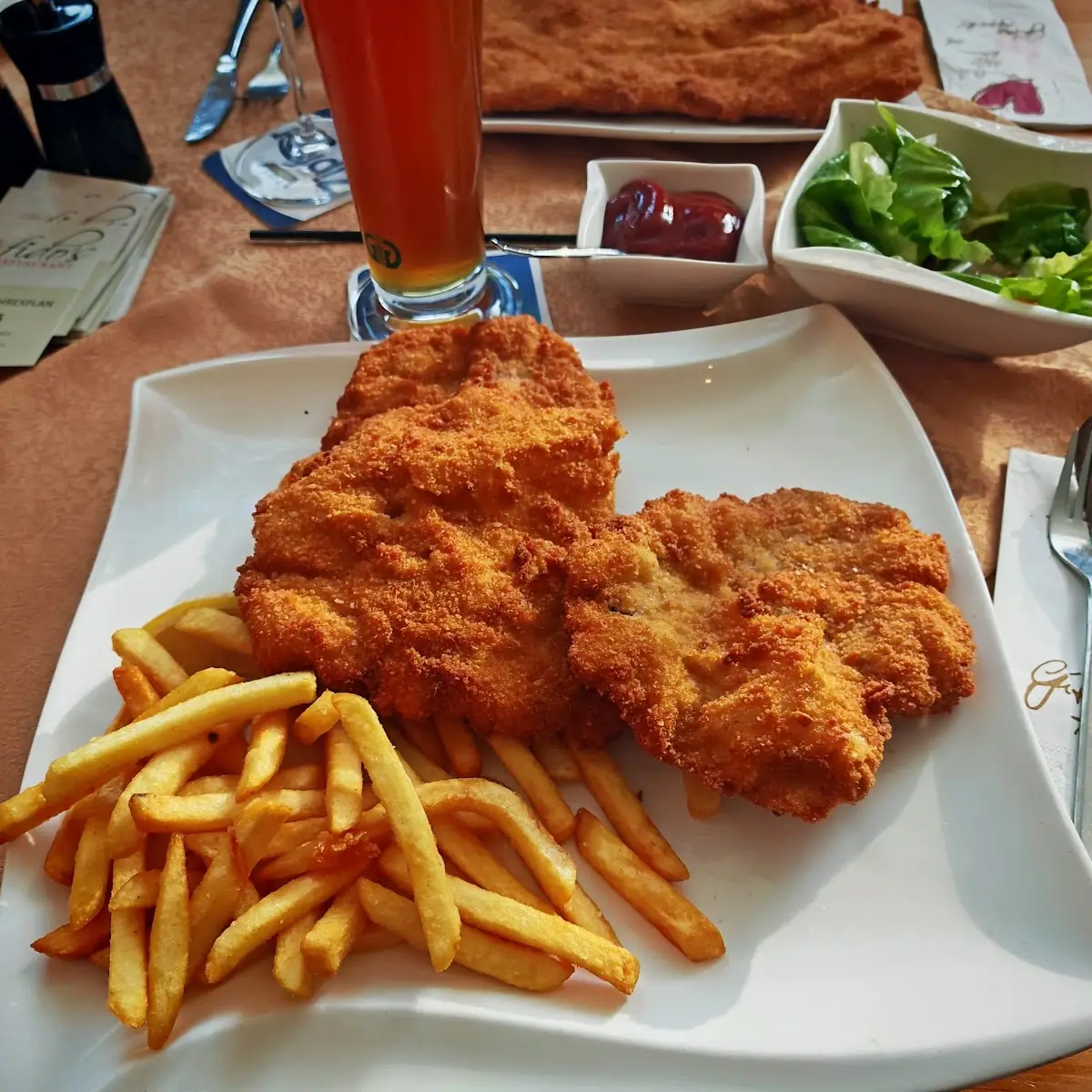 Essen und Trinken photo 1
