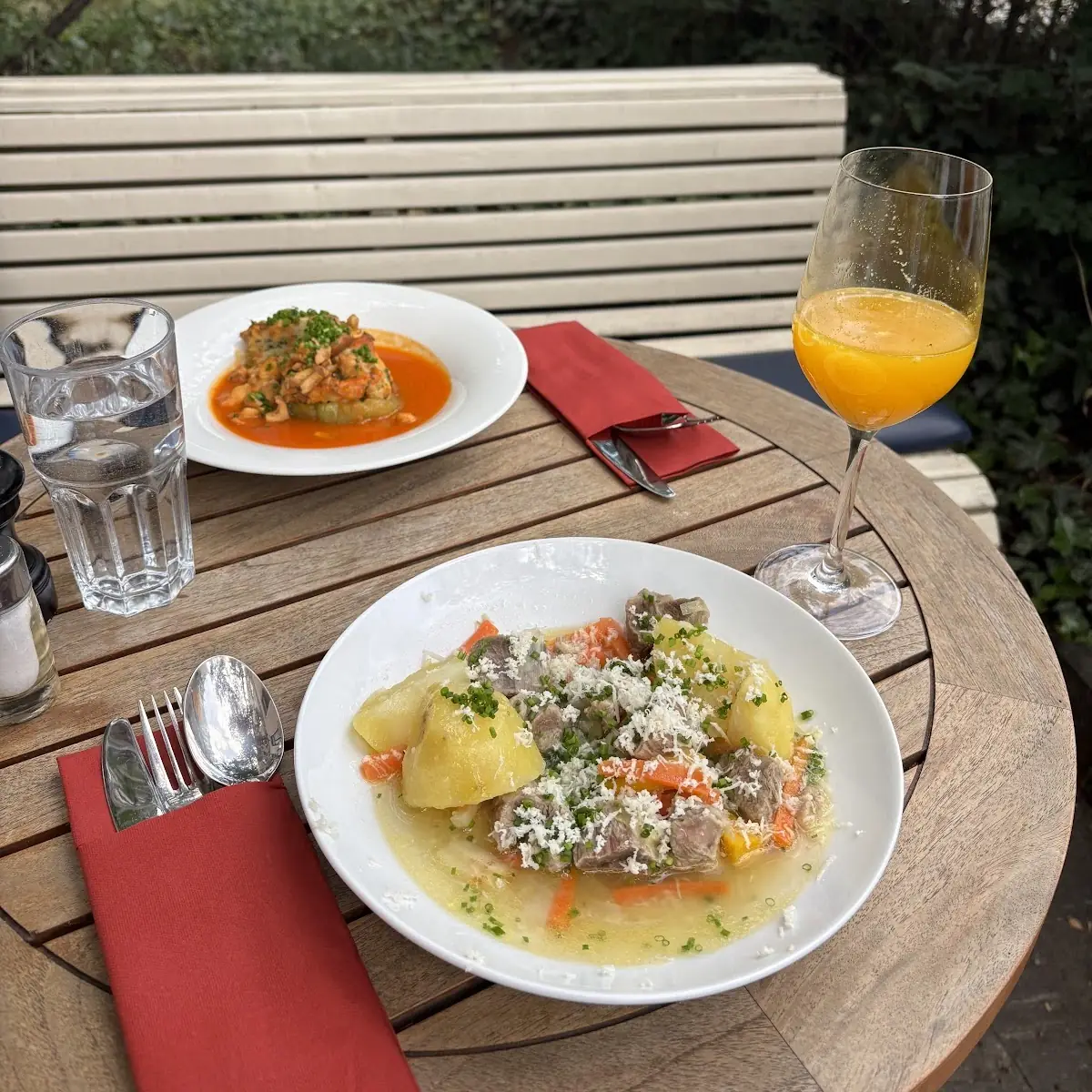 Essen und Trinken photo 2
