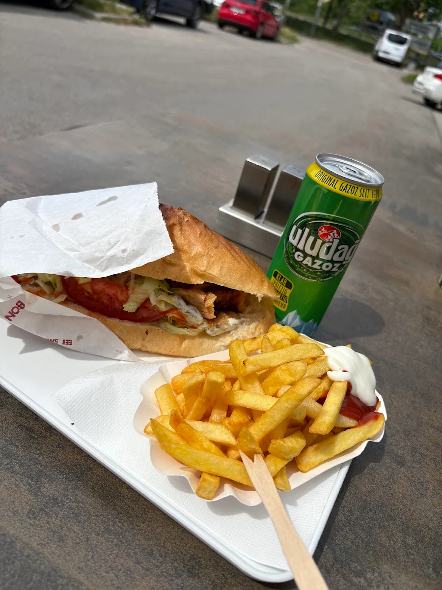 Essen und Trinken photo 1