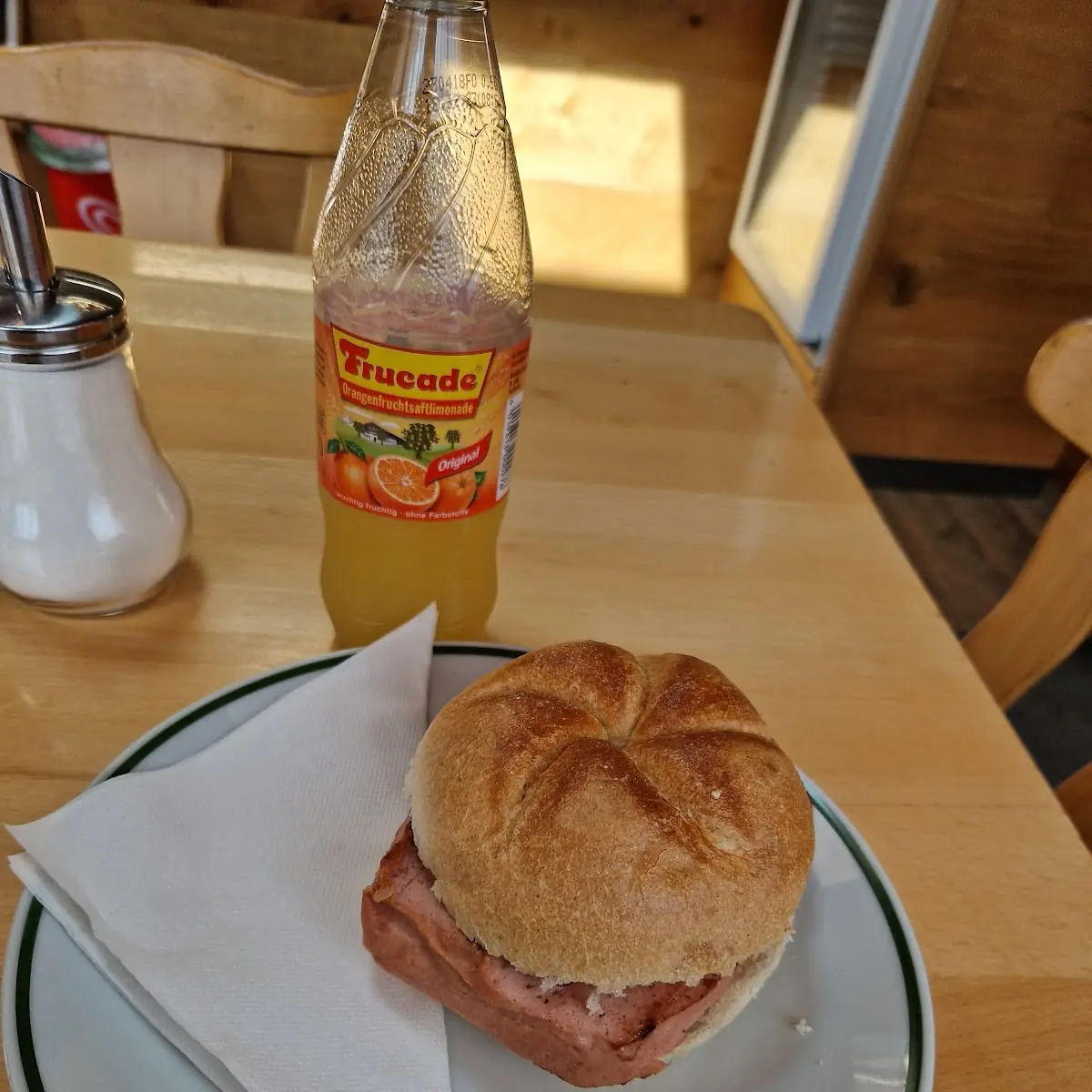 Essen und Trinken photo 2