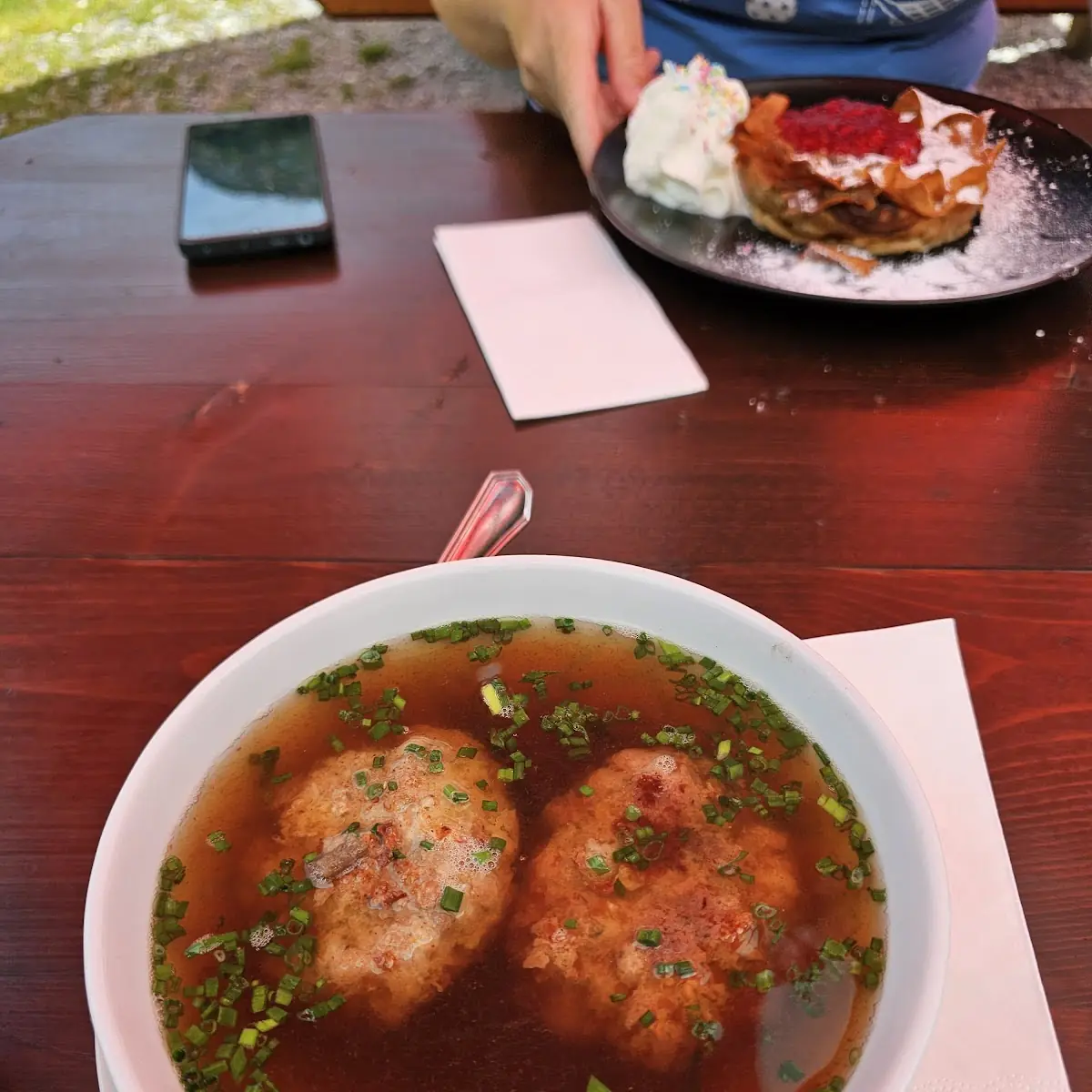 Essen und Trinken photo 2