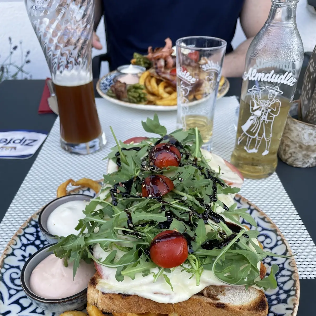 Essen und Trinken photo 1