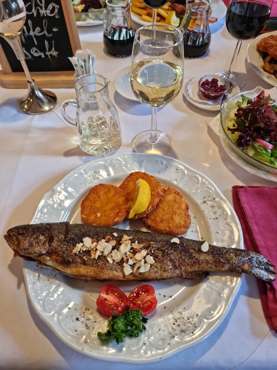Essen und Trinken photo 3