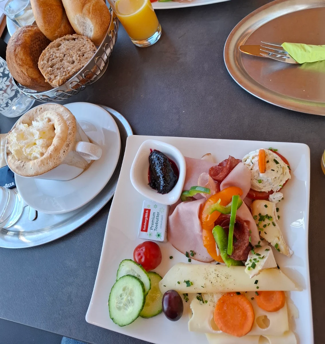 Essen und Trinken photo 1
