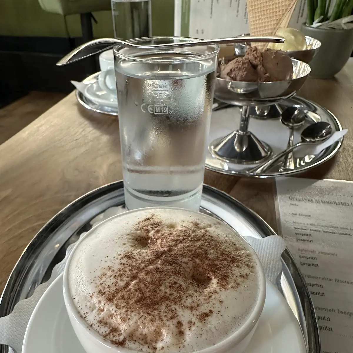 Essen und Trinken photo 3