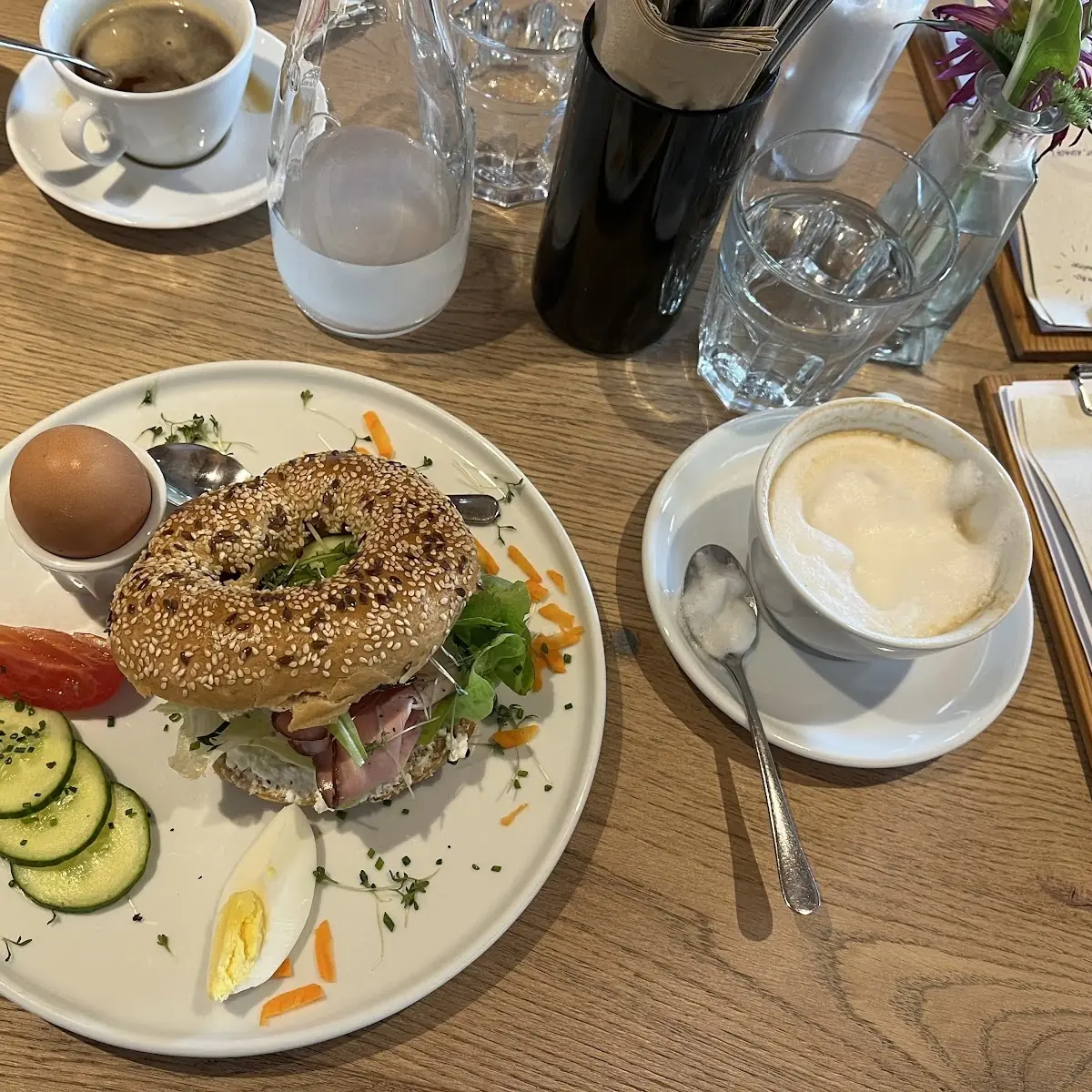 Essen und Trinken photo 1