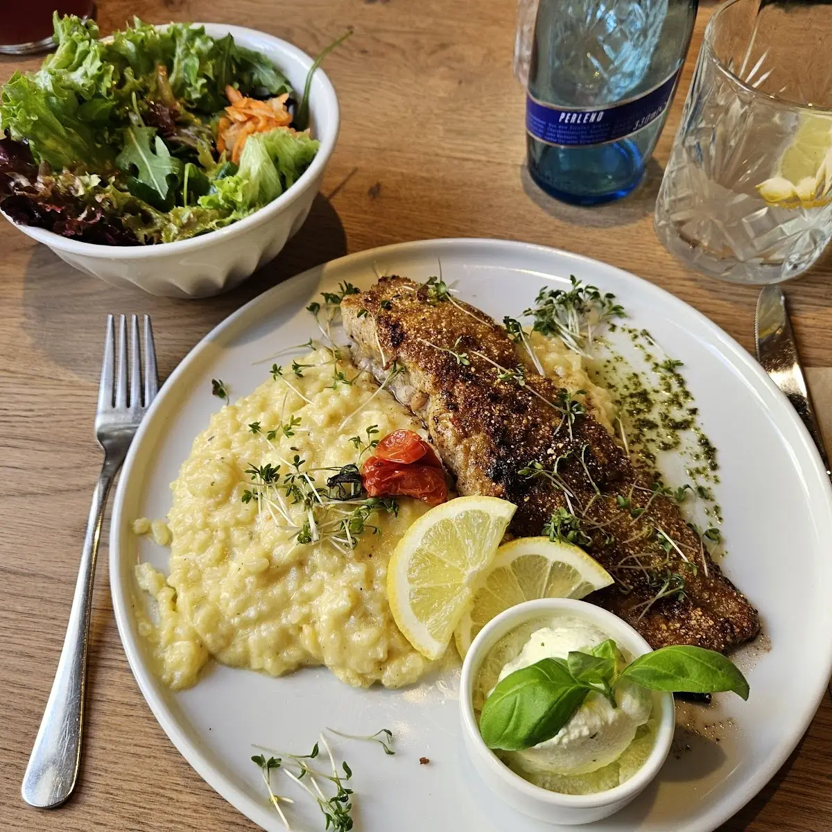 Essen und Trinken photo 2