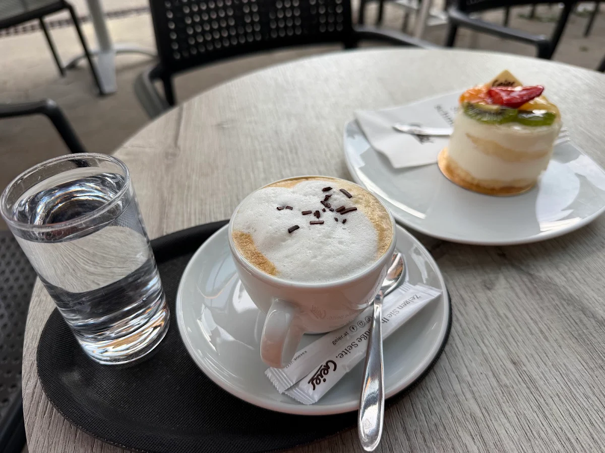 Essen und Trinken photo 1