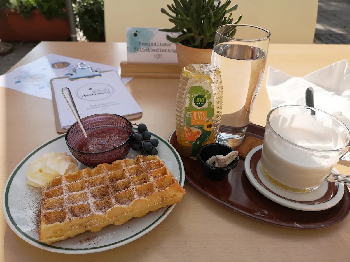 Essen und Trinken photo 2