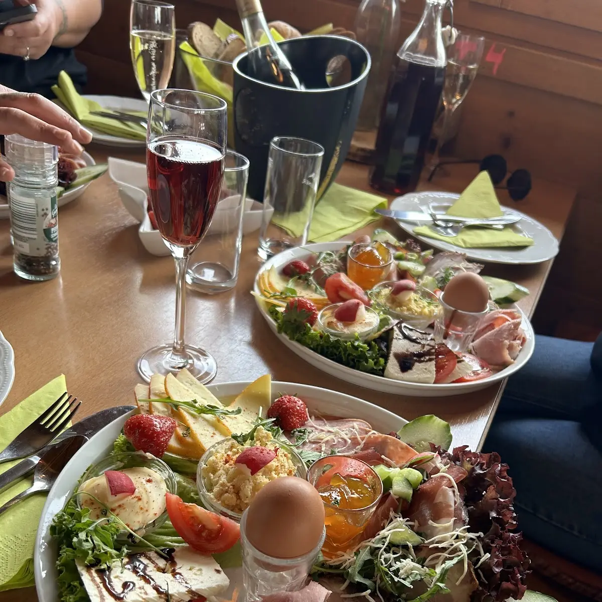 Essen und Trinken photo 1