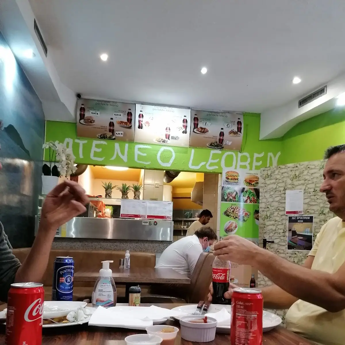 Atmosphäre, Pizzeria Ateneo