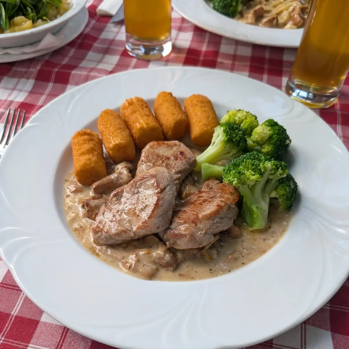 Essen und Trinken photo 3