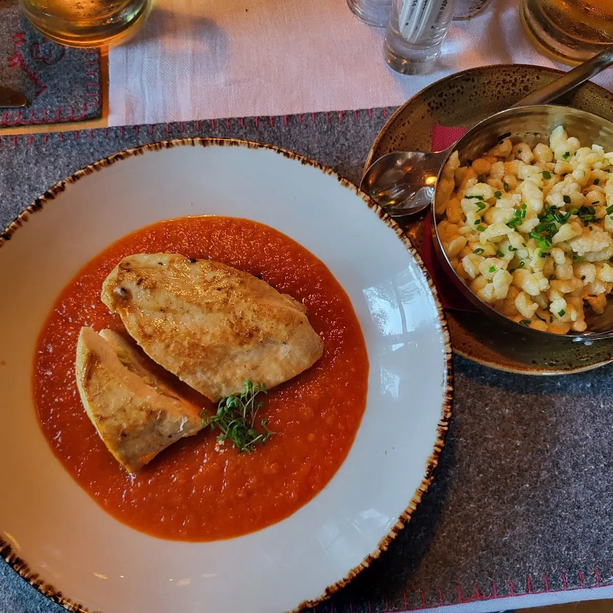 Essen und Trinken, Berggasthof Huggenberg