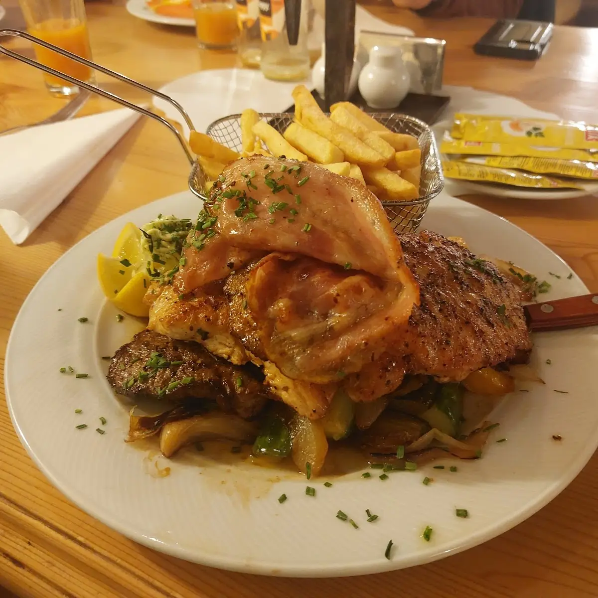 Essen und Trinken photo 3