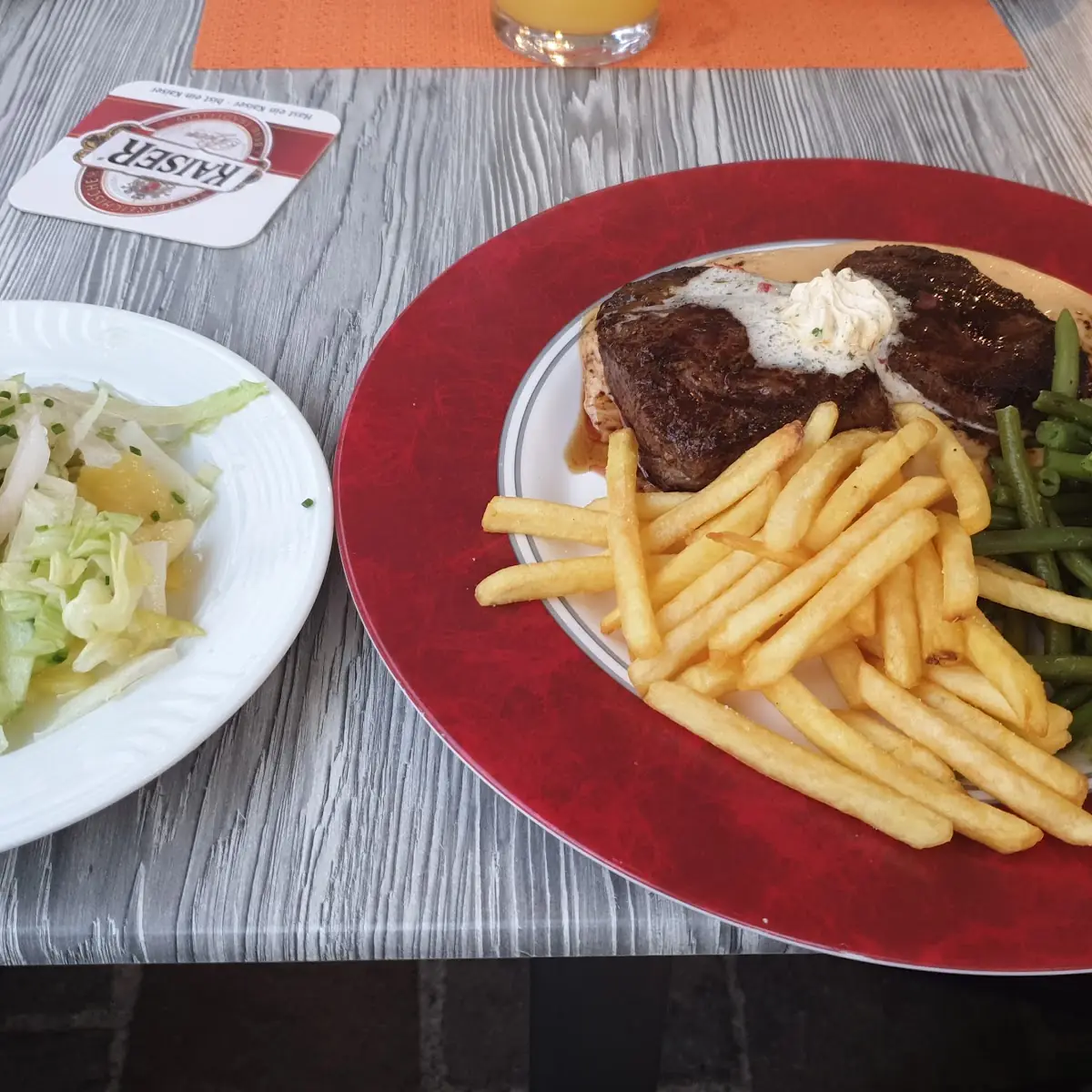 Essen und Trinken photo 2