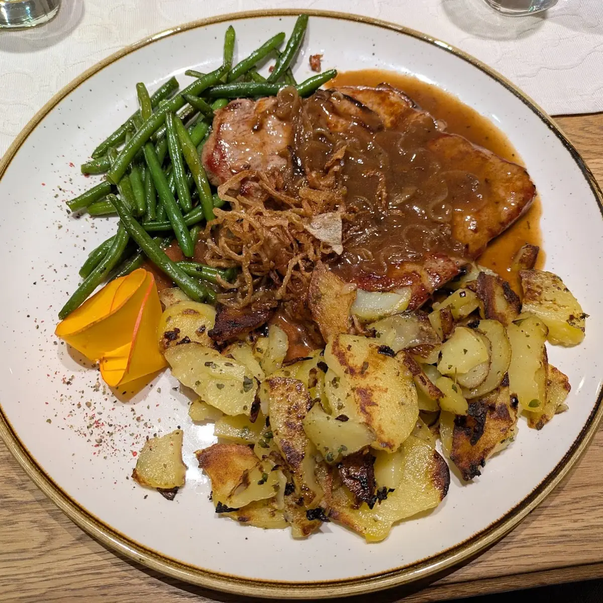 Essen und Trinken photo 9