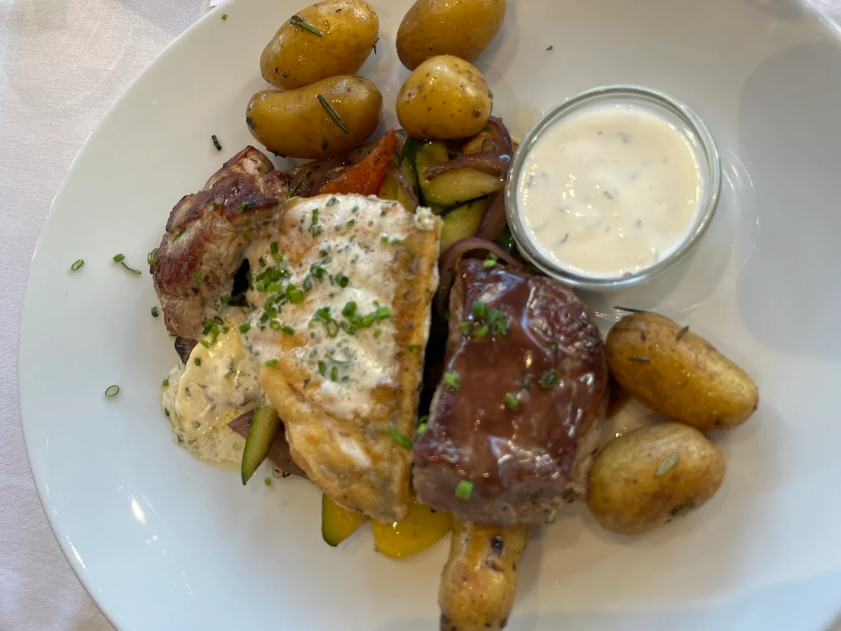Essen und Trinken photo 2