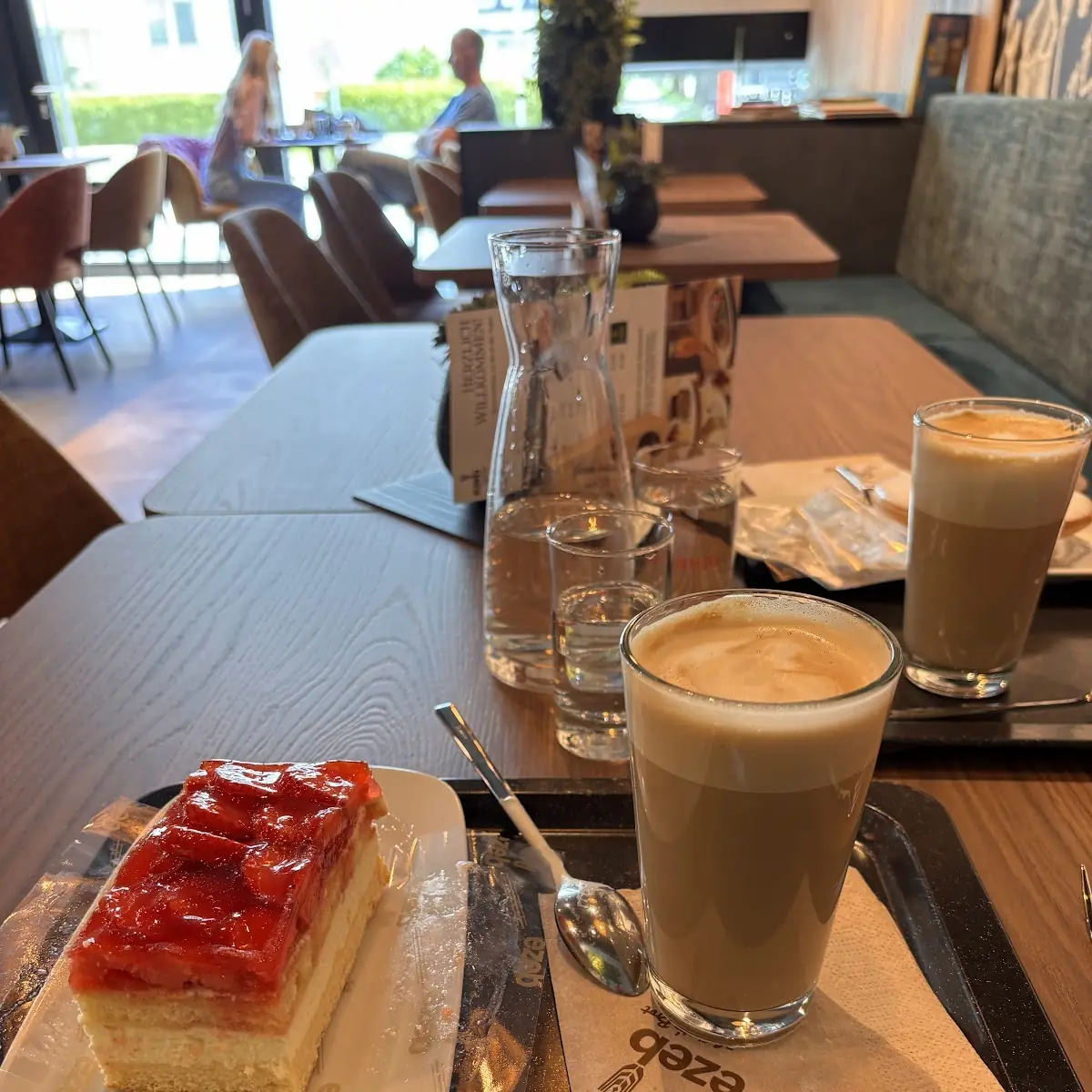 Essen und Trinken photo 2