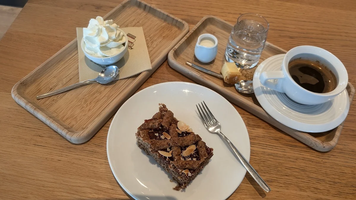 Essen und Trinken photo 3