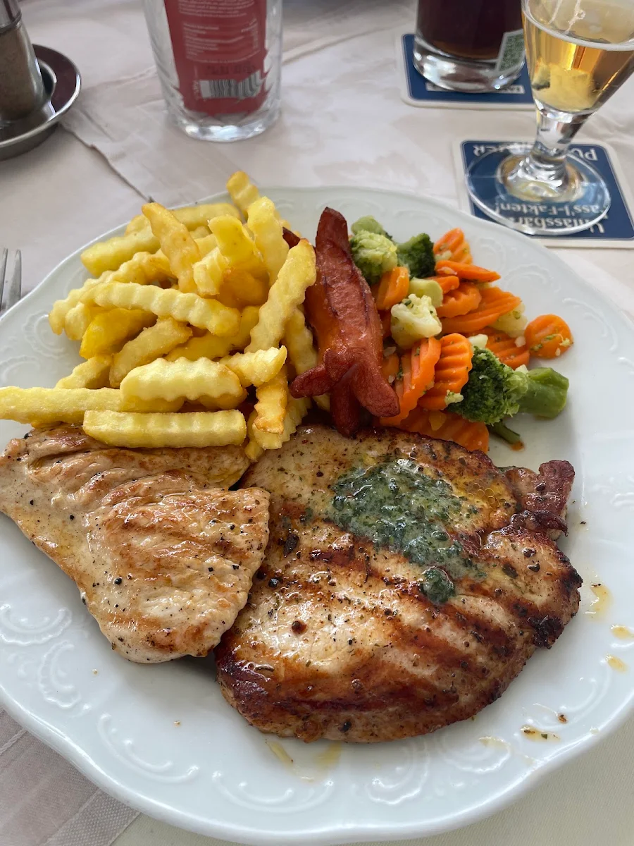 Essen und Trinken photo 2
