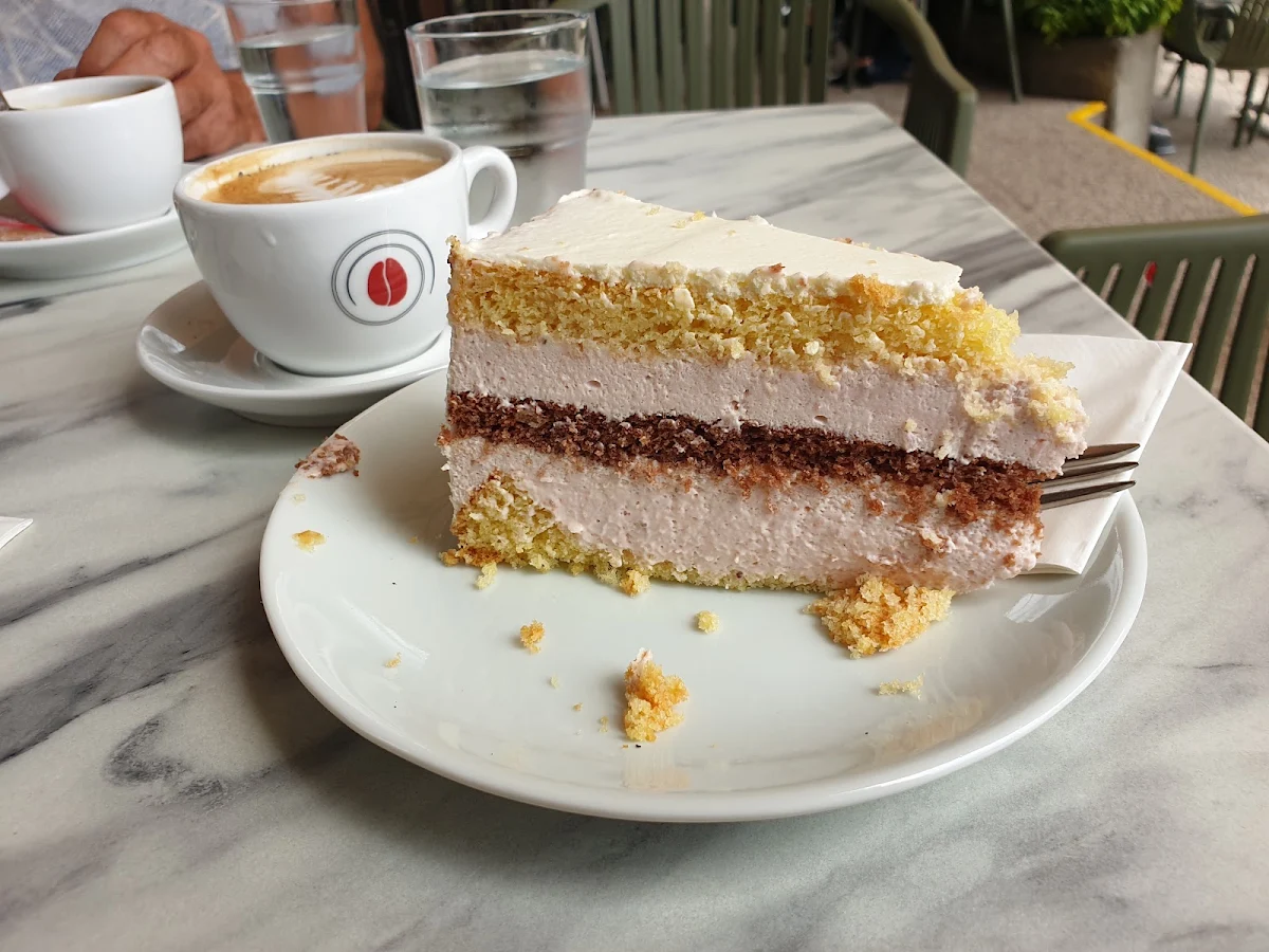 Essen und Trinken photo 2