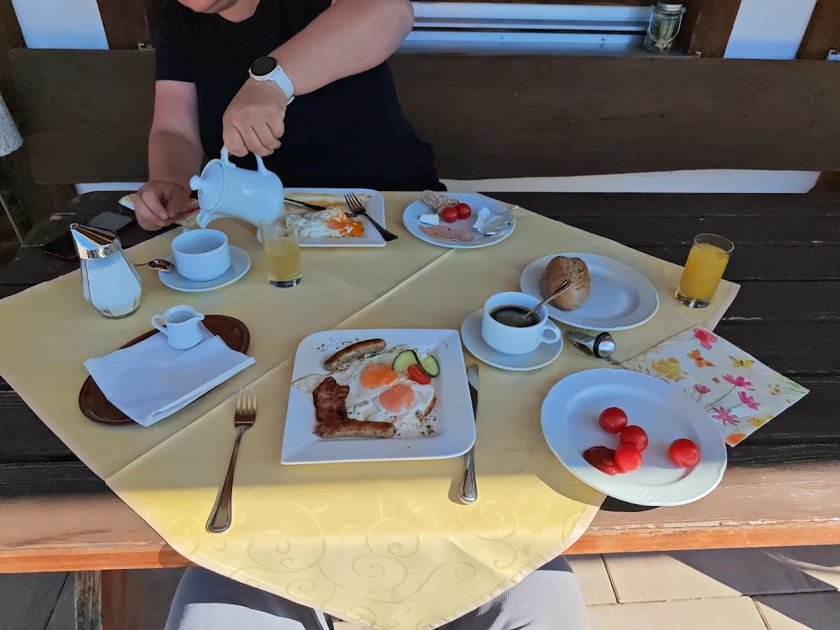 Essen und Trinken photo 2