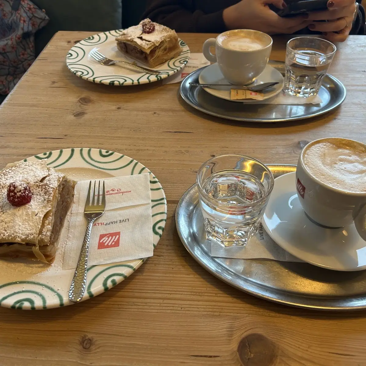 Essen und Trinken photo 3
