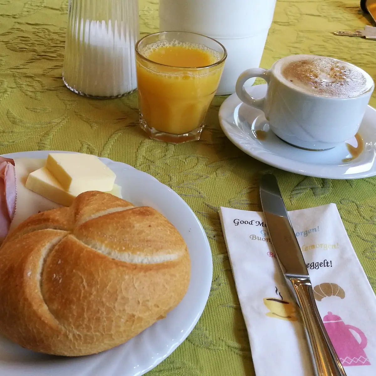 Essen und Trinken photo 2