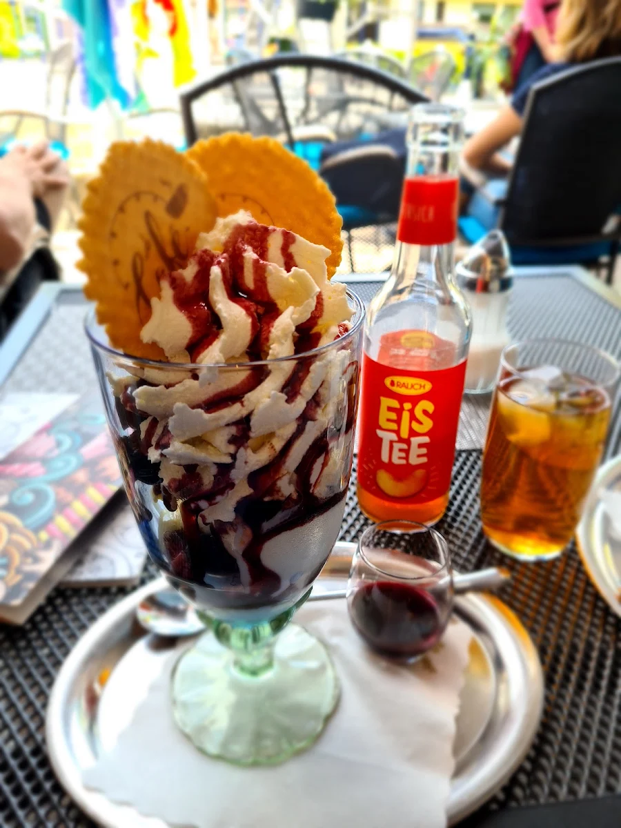 Essen und Trinken photo 2