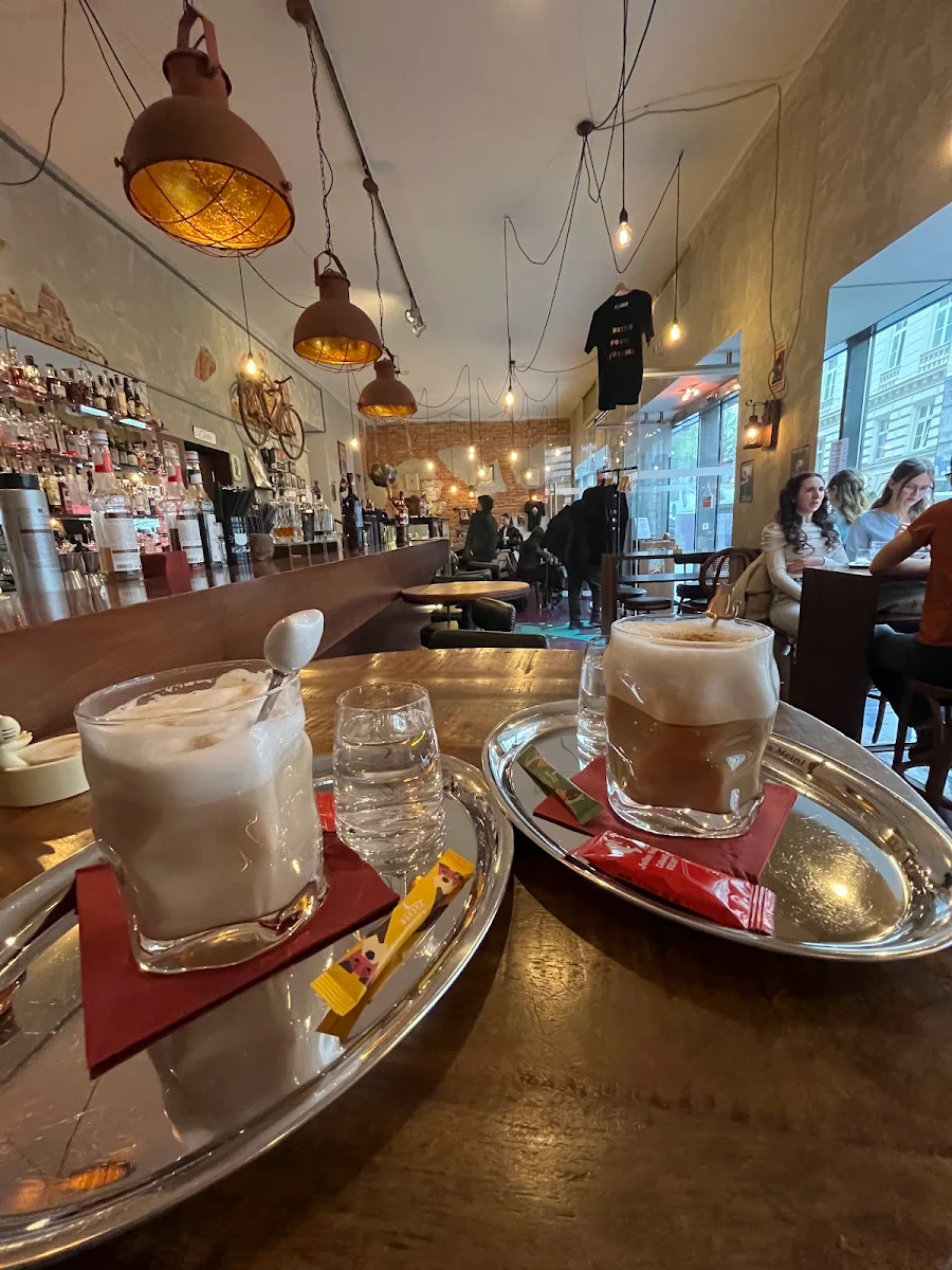 Essen und Trinken photo 6