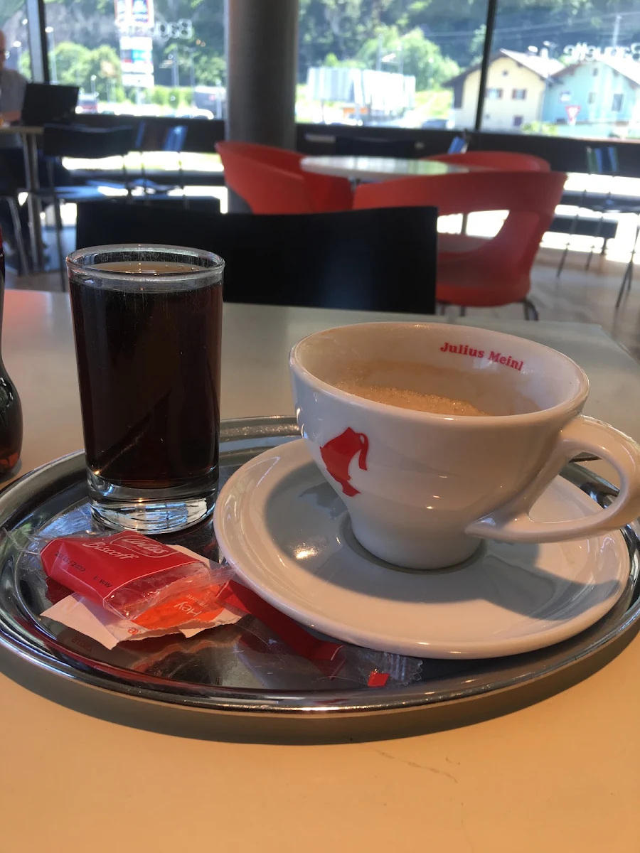 Essen und Trinken photo 3