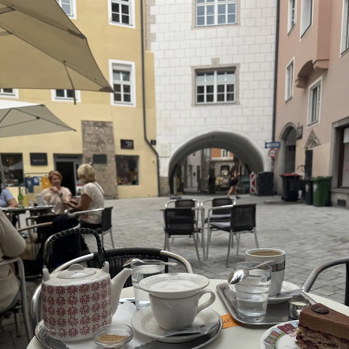 Essen und Trinken photo 3