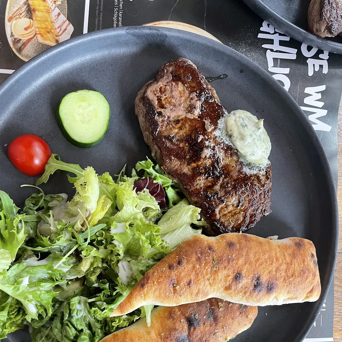 Essen und Trinken photo 2
