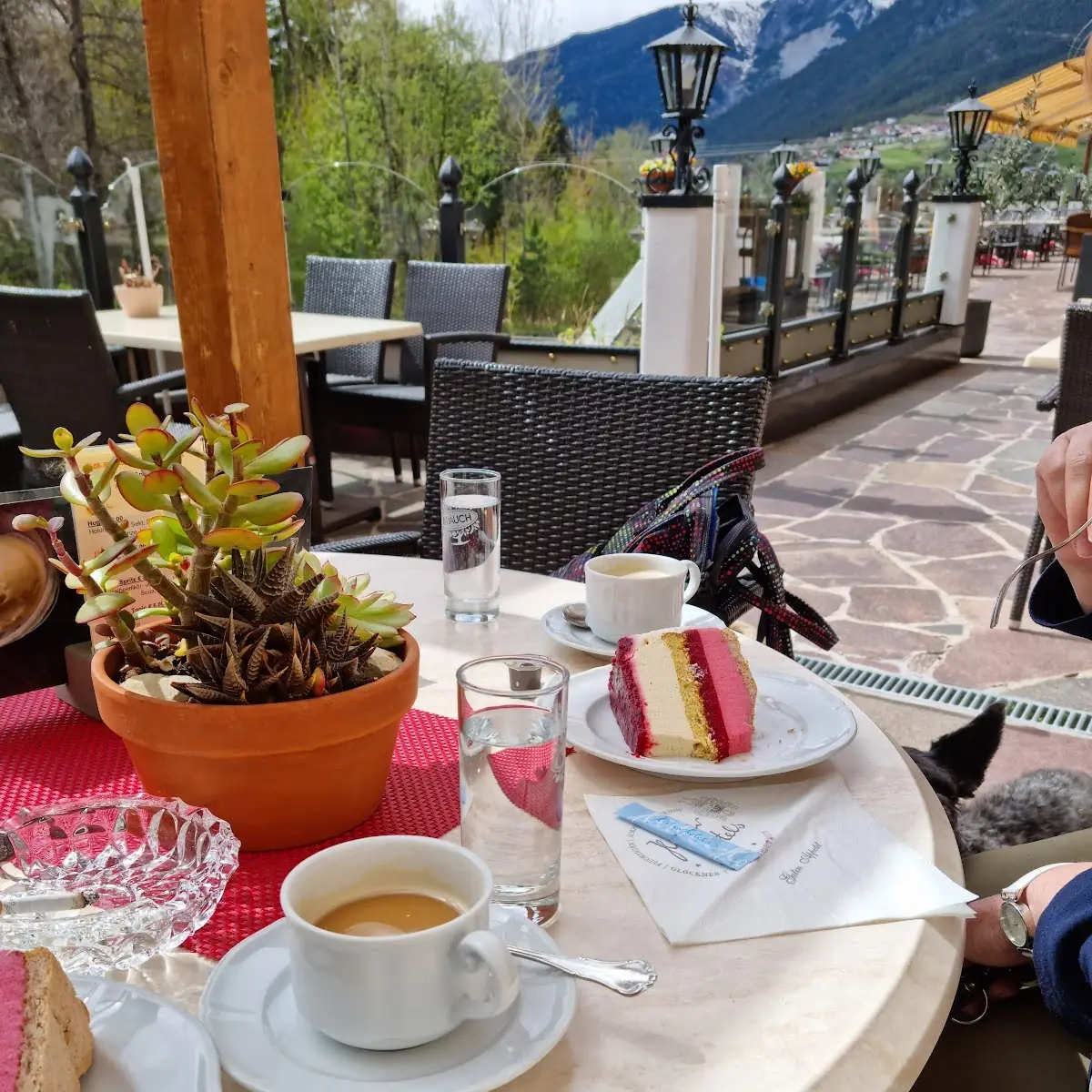 Essen und Trinken photo 3