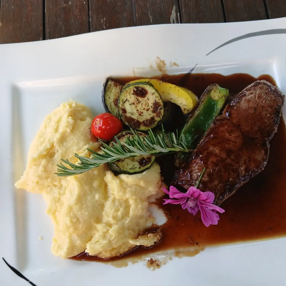 Essen und Trinken photo 3