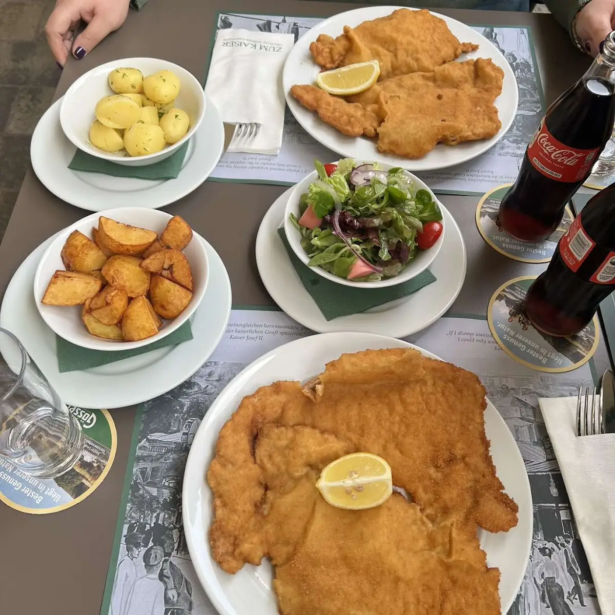 Essen und Trinken, Gasthaus ZUM KAISER
